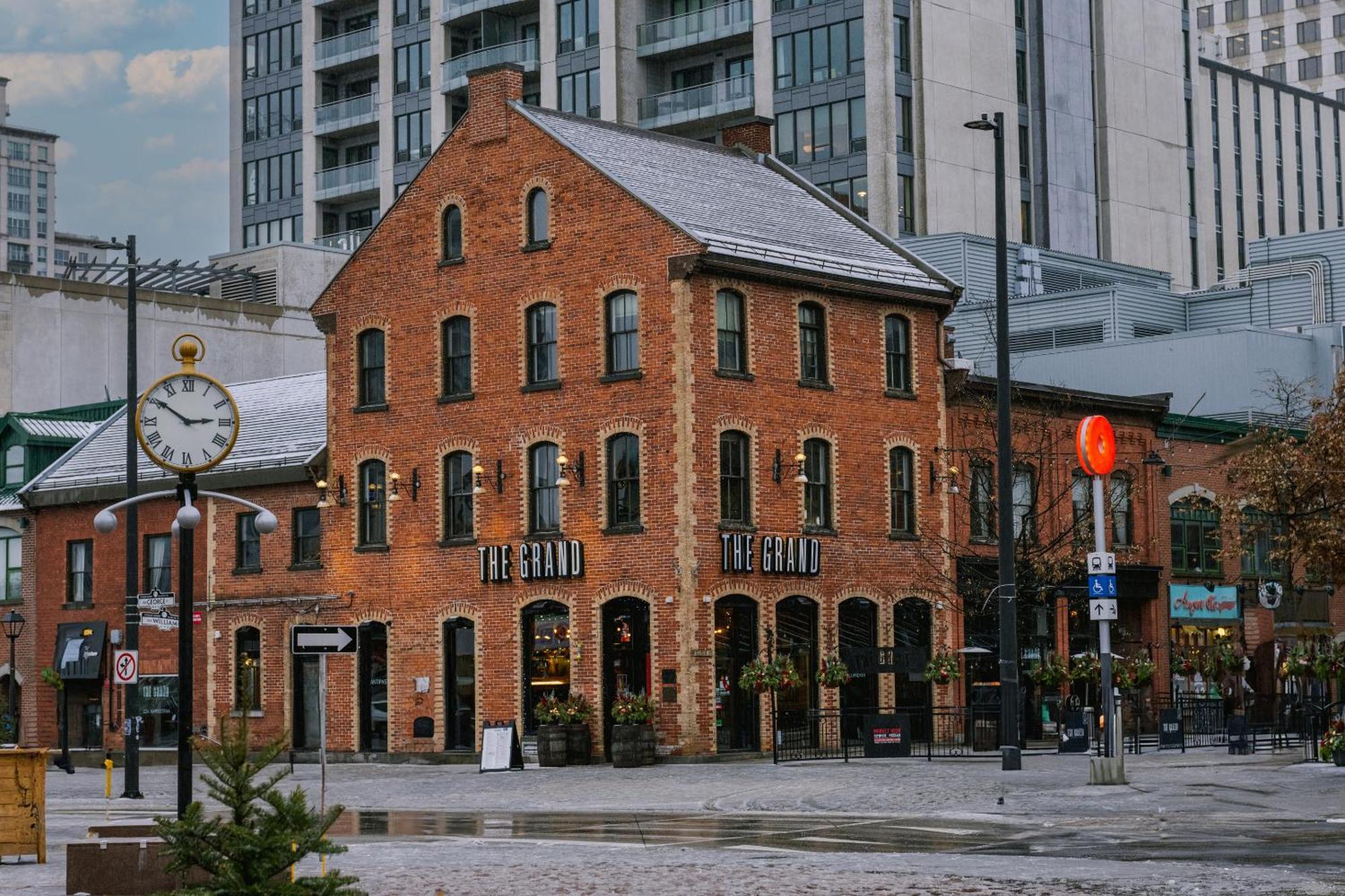 Sonder Rideau Aparthotel Ottawa Exterior photo